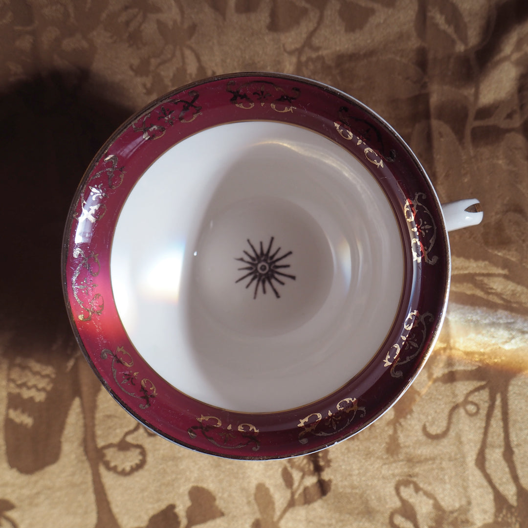 Bougie soleil royal parfum au choix, dans une tasse de collection