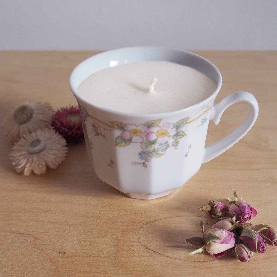Candle - White