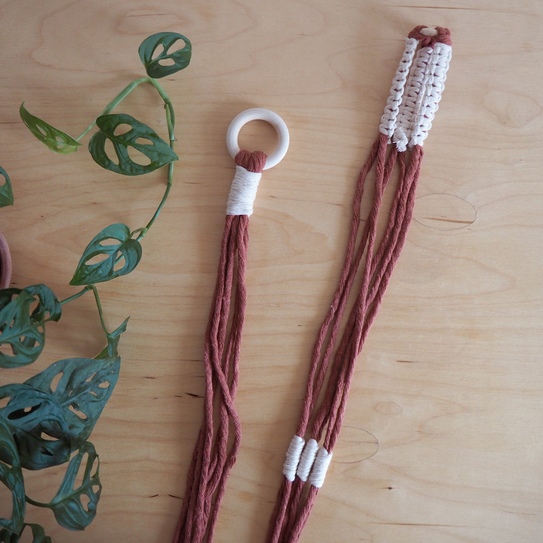 Jardinière en macramé ajustable minimaliste