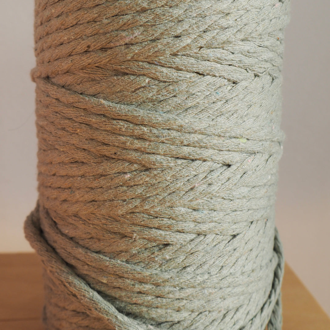 Ensemble de fabrication: jardinière en macramé